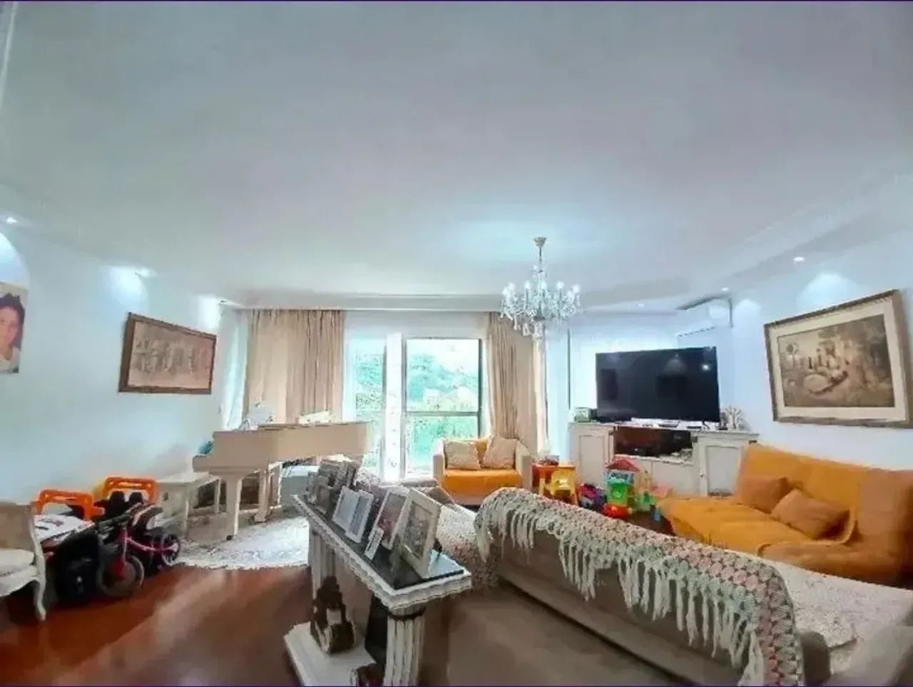 Apartamento :  / Residencial / Cosme Velho