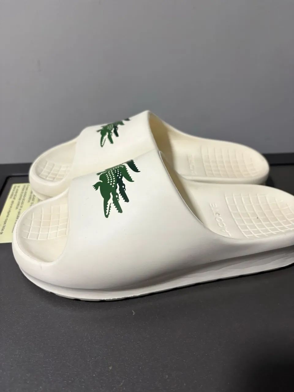 Chinelo original Lacoste - Foto 2