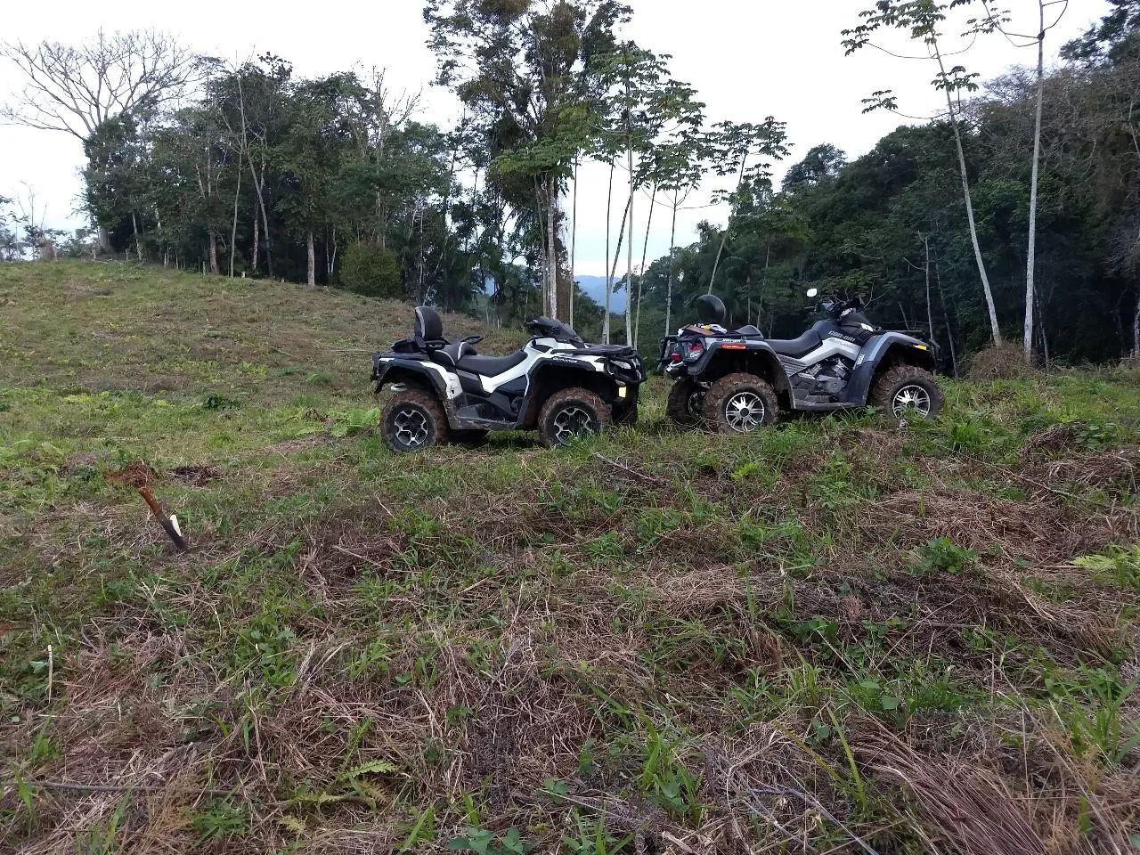 Alugo kitinete e vendo chácara  - Foto 5