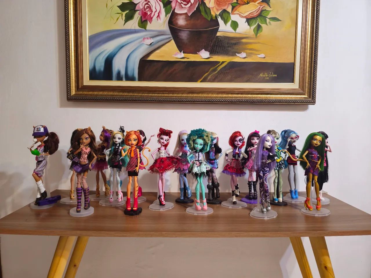 Lote com 18 monster high 