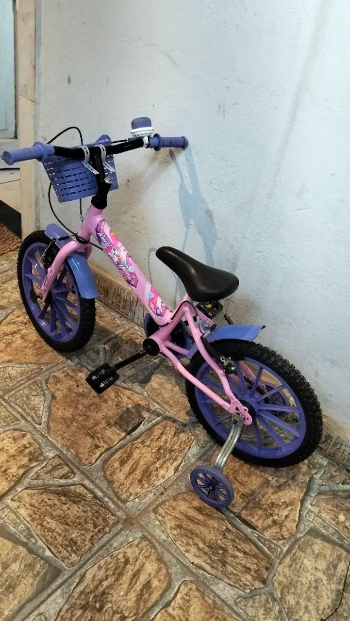 Bicicleta infantil feminina  - Foto 2