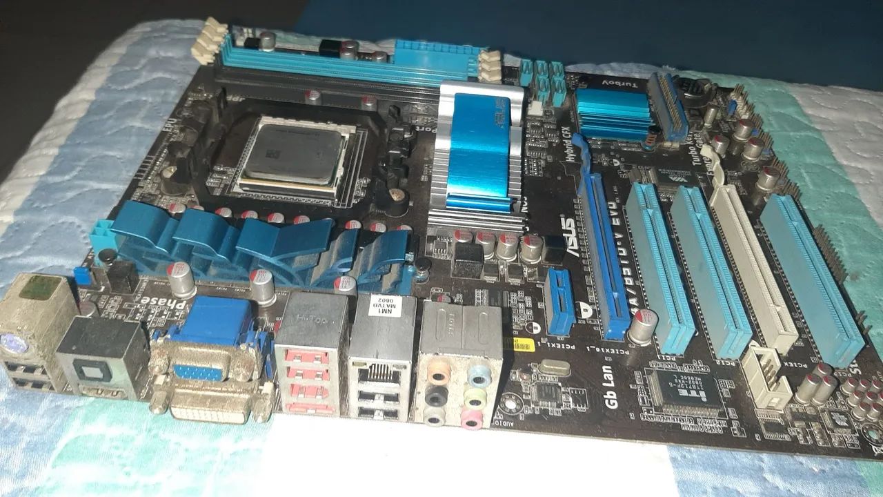 Placa Mãe ASUS  - Foto 2
