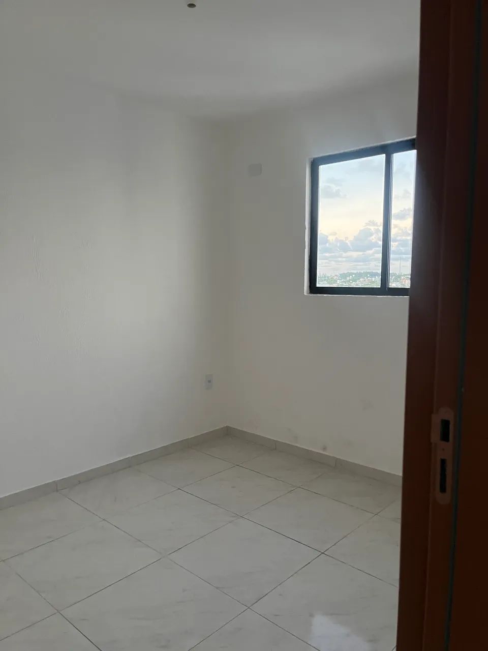 APARTAMENTO PARA ALUGAR EM PARATIBE