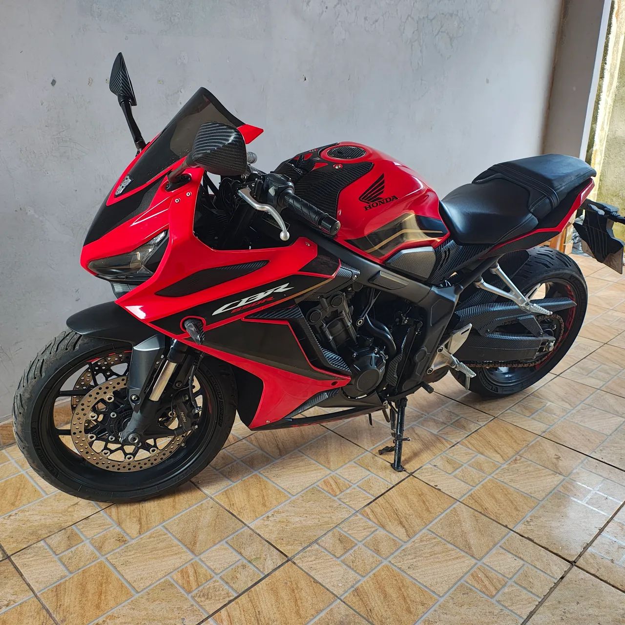 vendo CBR 650r , 2024 - Foto 3