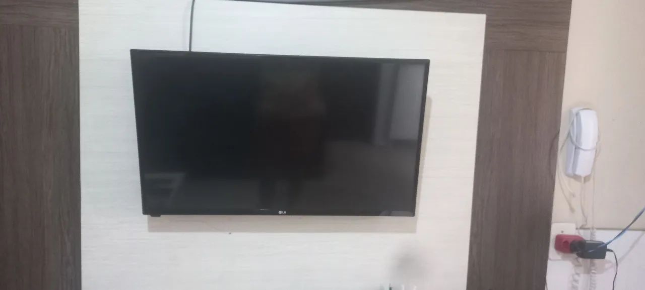 TV 32 POLEGADAS 