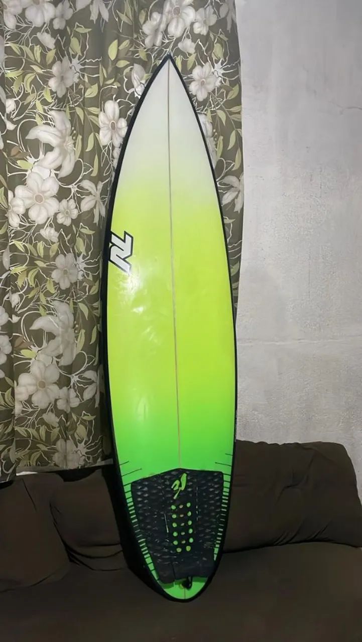 Vendo ou troco Prancha de surf 6'0 - Foto 3