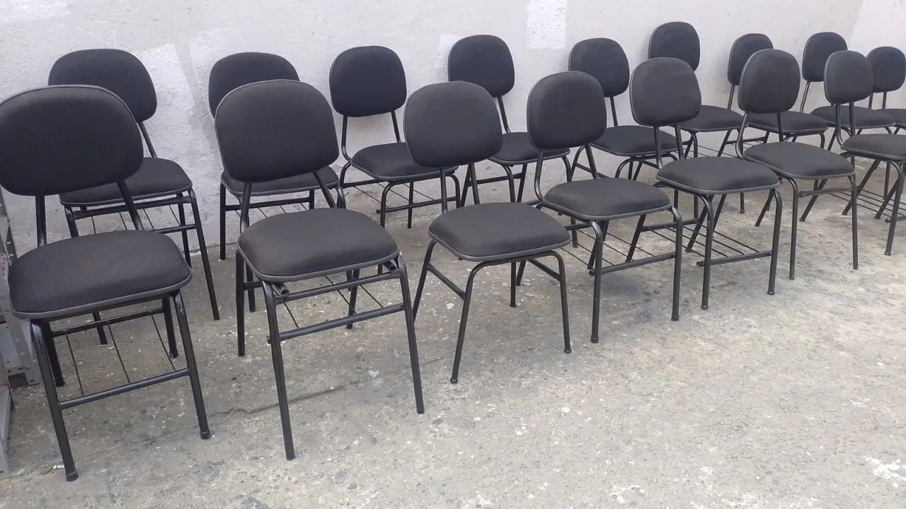 Cadeiras fixas  - Foto 2