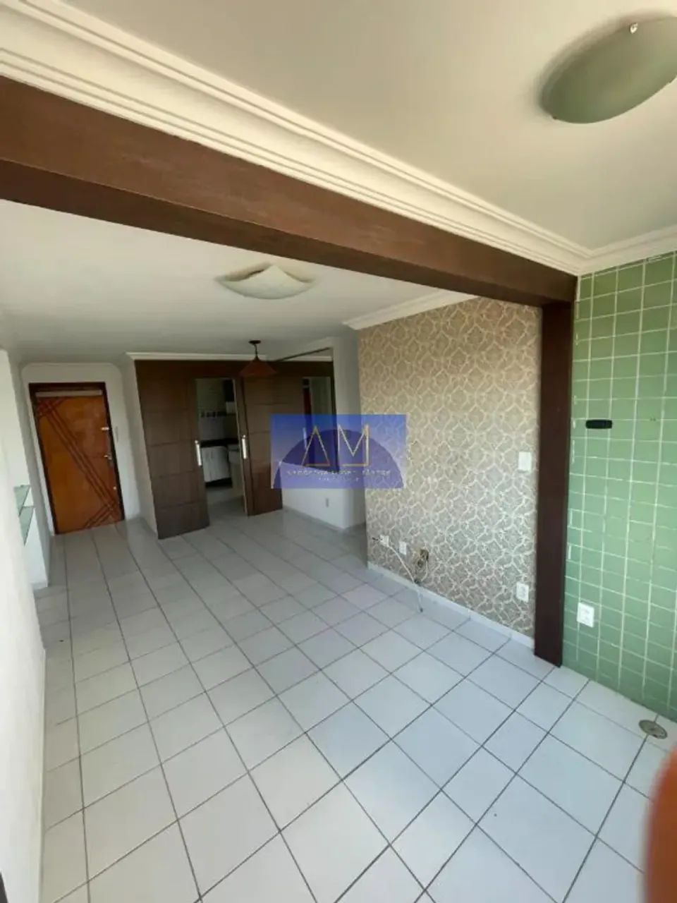 APT COM 3 QTS, 1 SUÍTE, 70 M², 2 WCs,REFORMADO NA ENCRUZILHADA. - Foto 3
