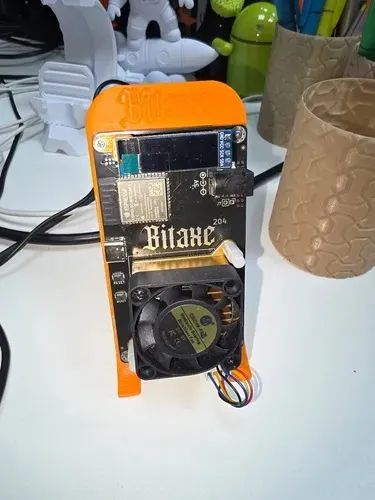 Minerador Bitcoin Bitaxe 204 - Foto 4