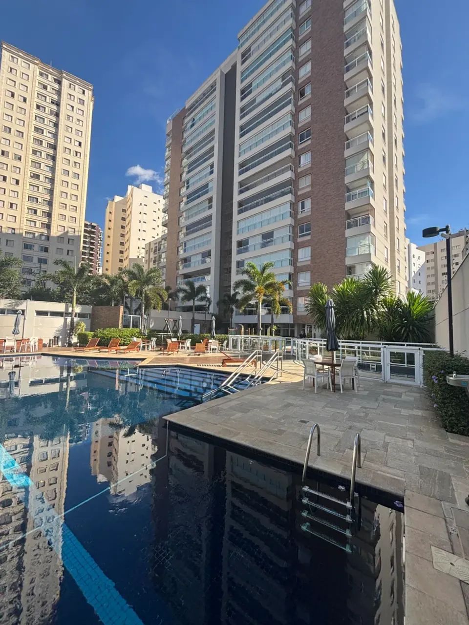 Cambuí Excelente Apartamento com 185m2 3 Suítes em Campinas