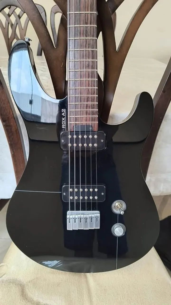 Guitarra Yamaha RGX A2 - Instrumentos musicais - Tarumã, Manaus
