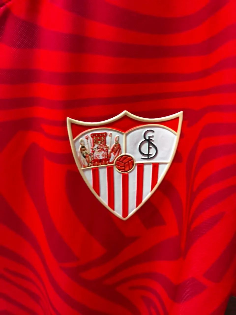 Camisa Sevilha tamanho M  - Foto 3