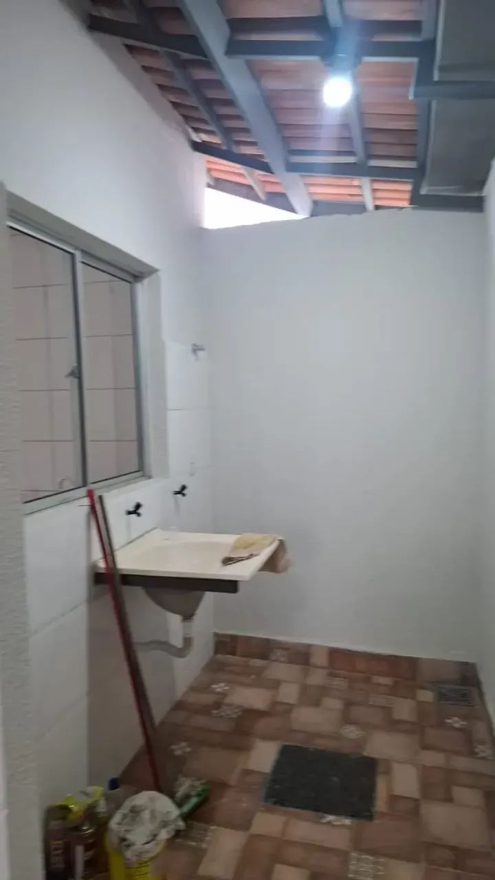 Térrea para aluguel tem 110 metros quadrados com 3 quartos - Foto 2