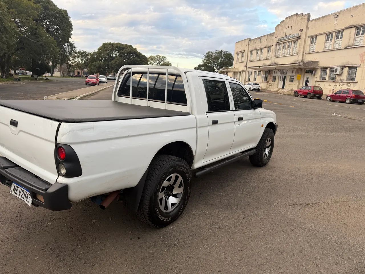 Mitsubishi L200 L200 GL 2.5 4X4 CD Diesel 2012