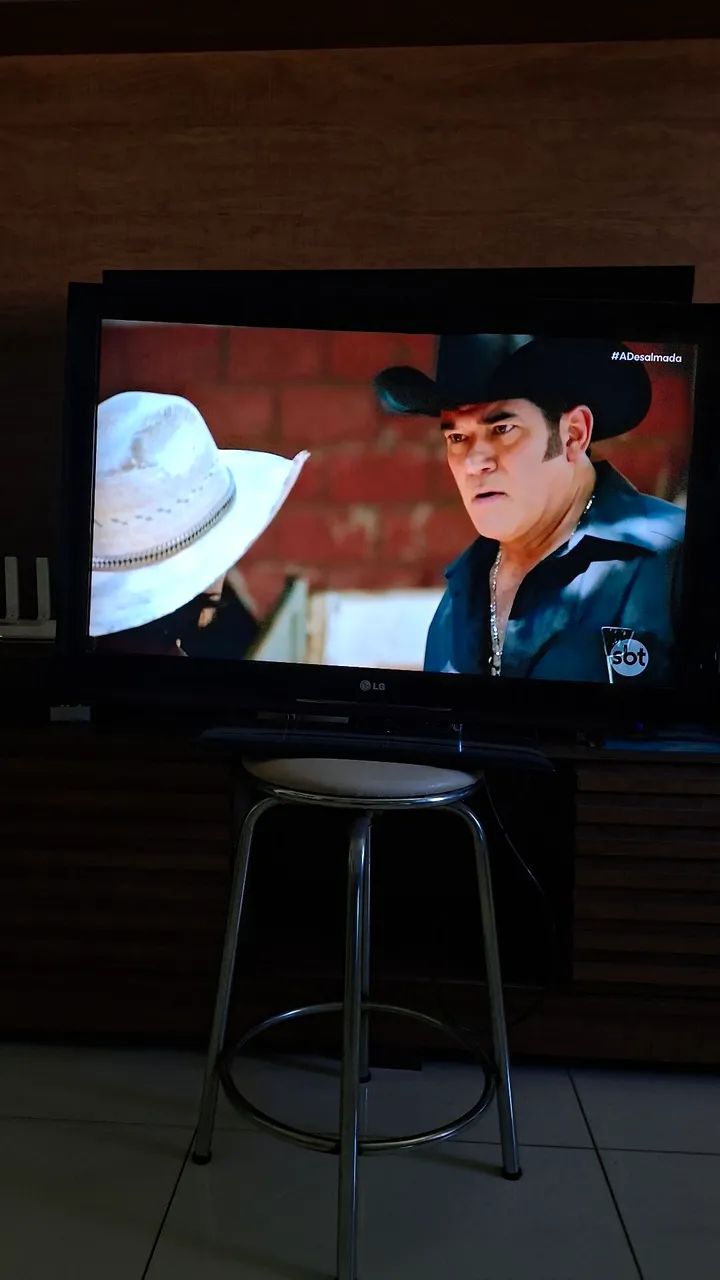 TV LG 37' FULL HD - Foto 3