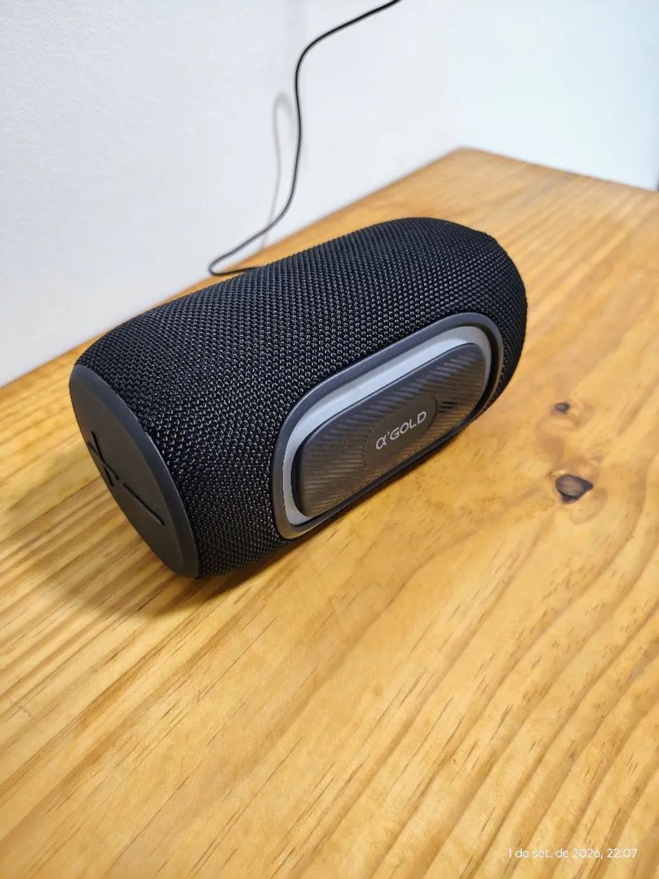 Caixa de Som Bluetooth Portátil com LED - Foto 2