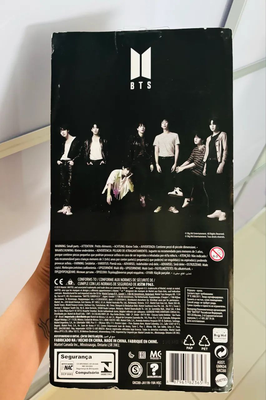 Vendo boneco original do BTS x Mattel - Jin - Foto 3
