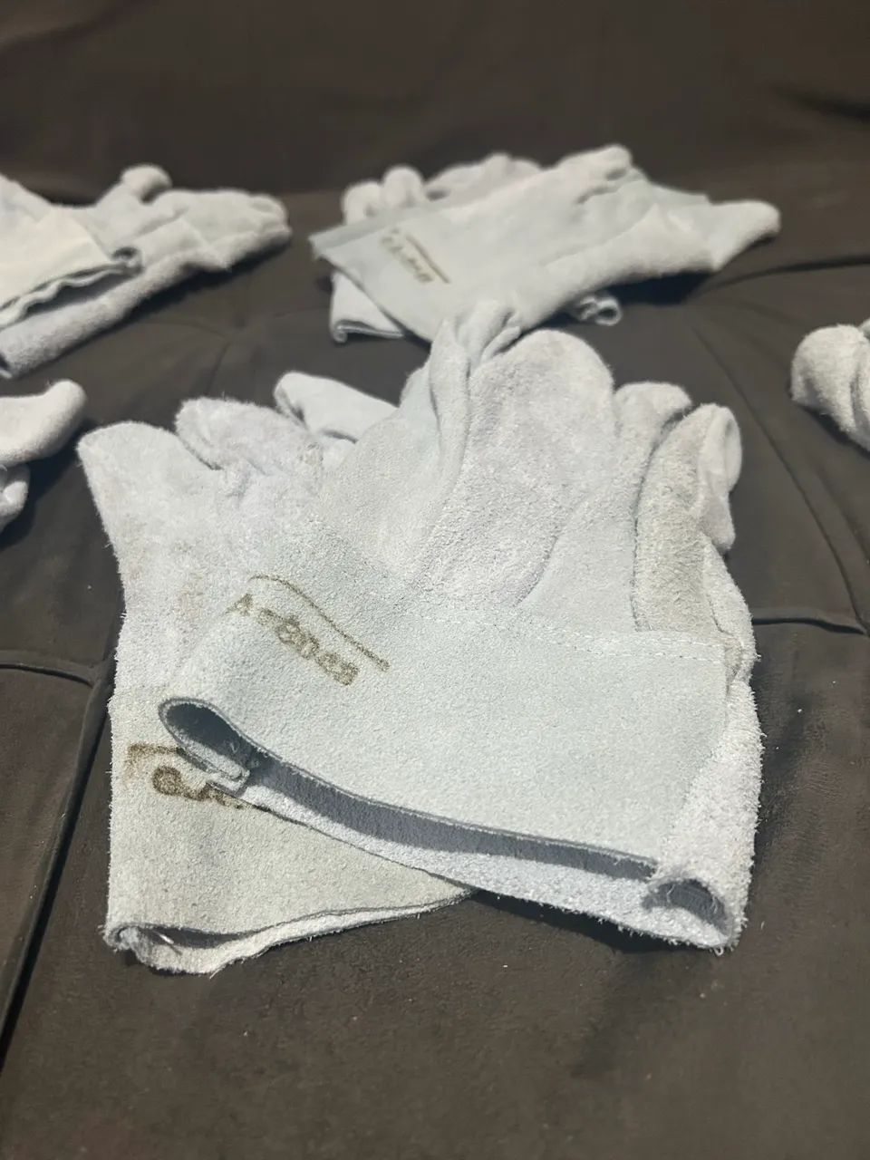 Luva de proteção - Alta Resistência para Serviços Pesados - Foto 2
