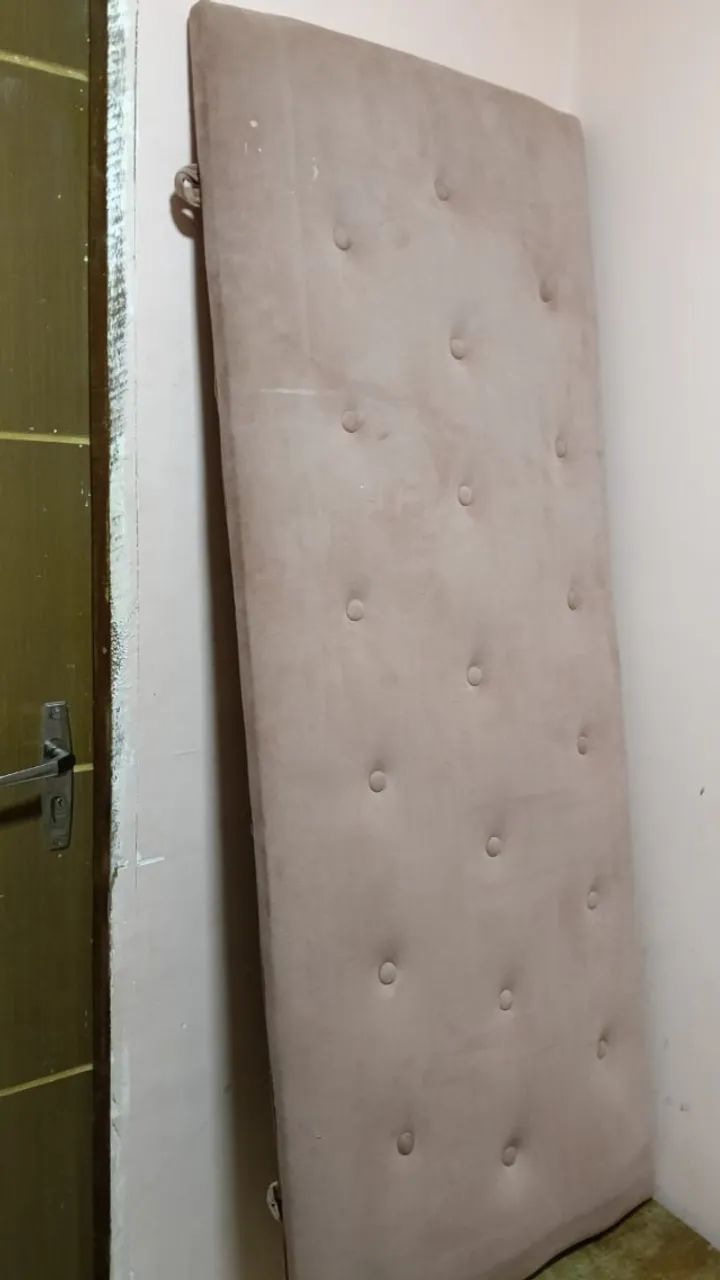 Cabeceira de cama box rosa .