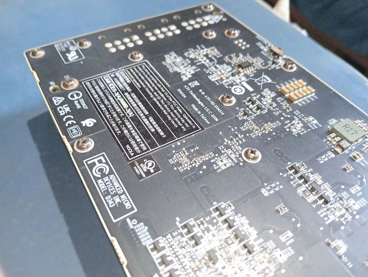 AMD mi100 mi 100 instinct 32gb data center gpu - Foto 4