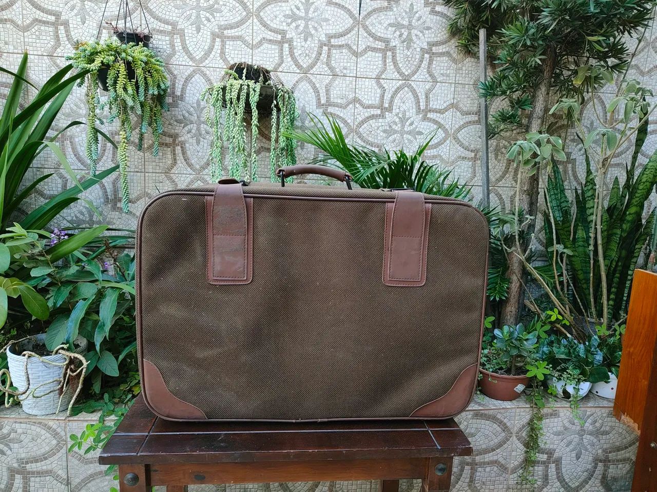 Mala Vintage Anos 60/70 - Estilo Retrô Clássico - Foto 2
