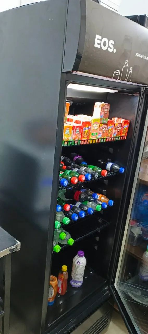 Vendo Freezer expositor vertical novíssimo 