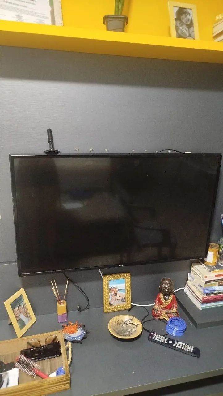 Cama king size / tv LG 42 polegadas  - Foto 2