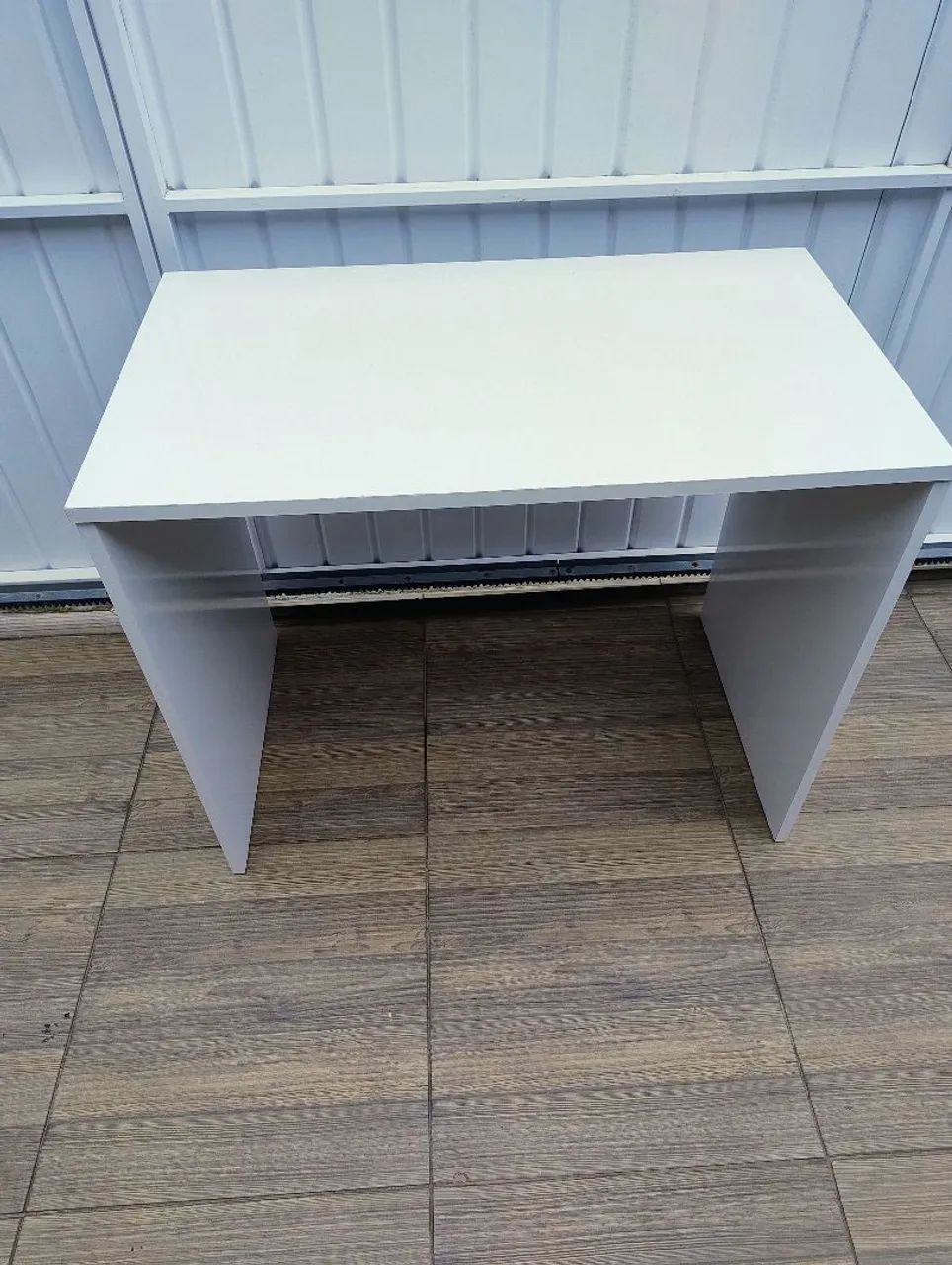 Escrivaninha/mesa de estudo
