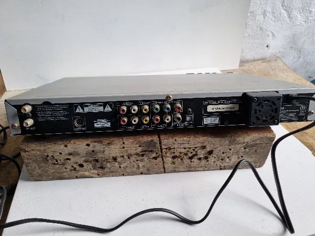Gravador Dvd Lg Dr 7621B Com Controle Usado COR Prateado 127/220v - Foto 3
