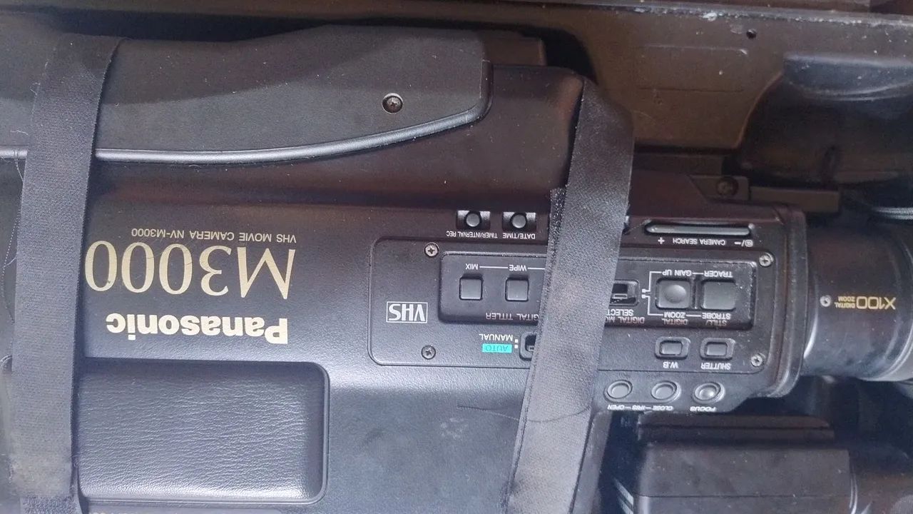 Filmadora Panasonic M3000 - Foto 2