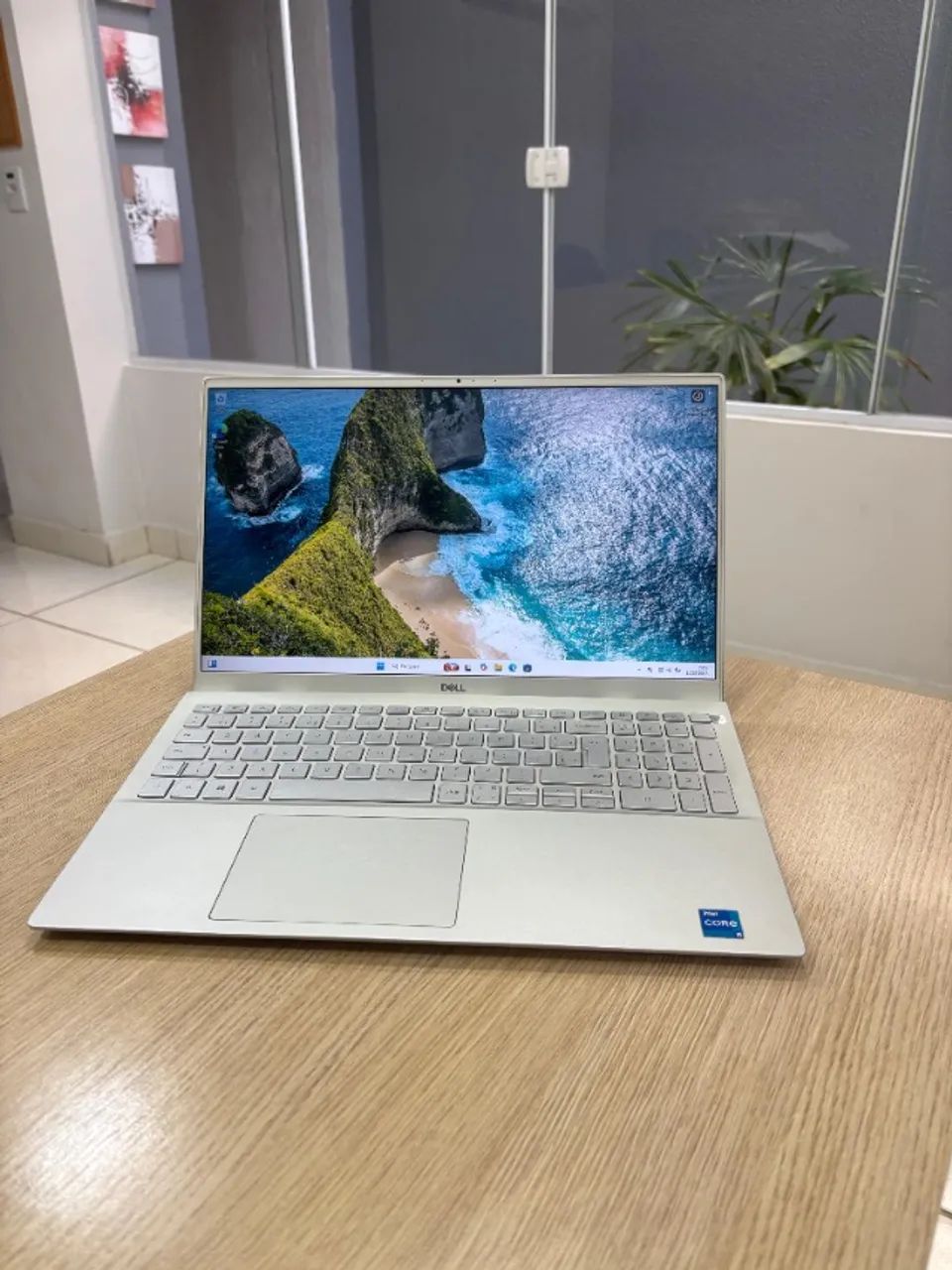 NOTEBOOK DELL INSPIRON 5502 | I5 11TH | 8 GB RAM | NVME 256