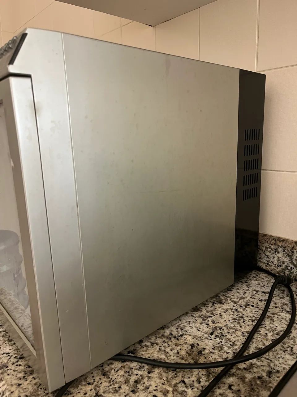 Mini Adega Black e Decker MA60 - Foto 3