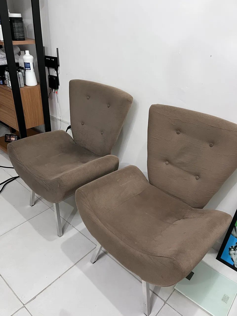 2 cadeiras super confortáveis 
