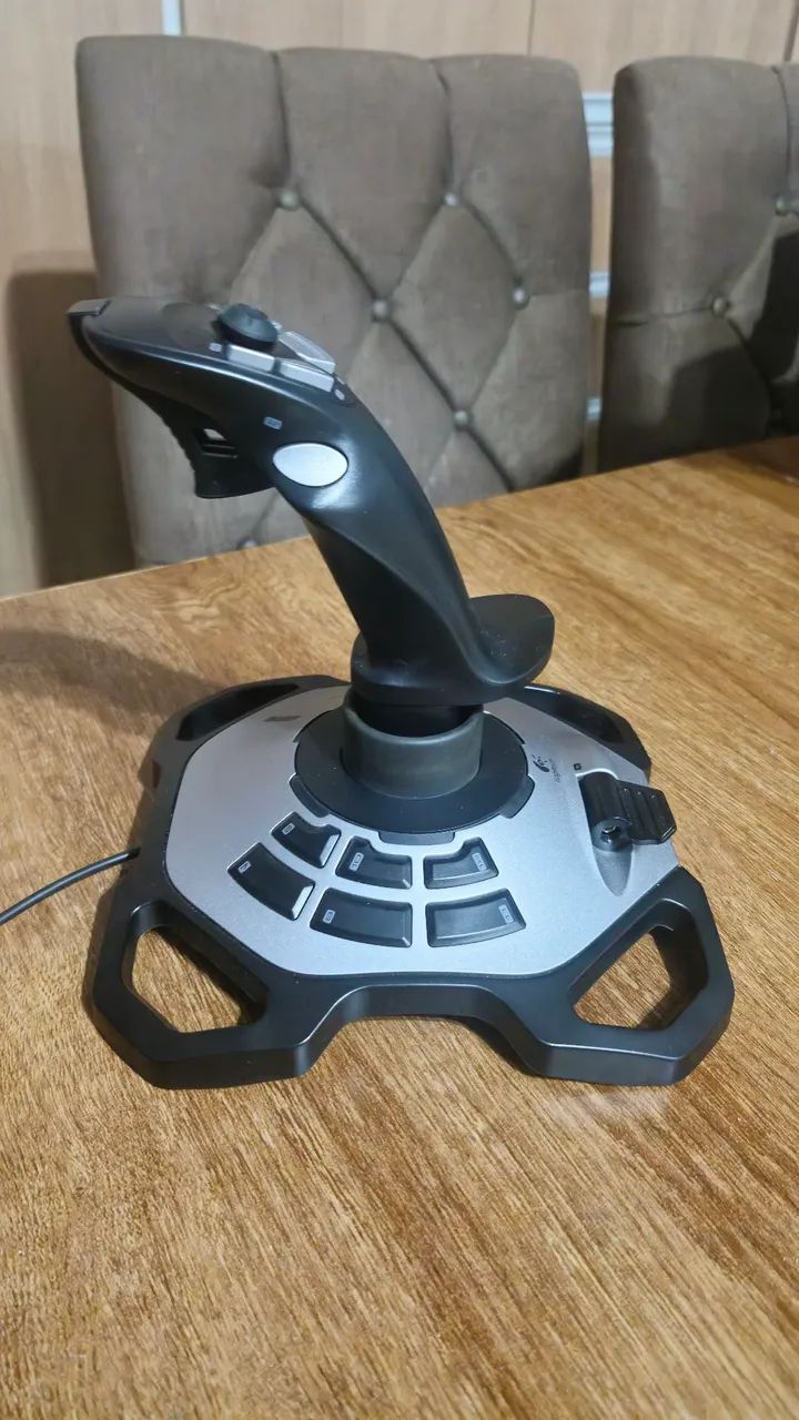 Joystick Logitech Extreme 3D Pro - Foto 5
