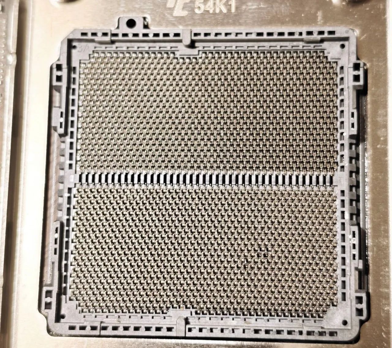 B850m-Plus Tuf Gaming (defeito-legenda) - Foto 2