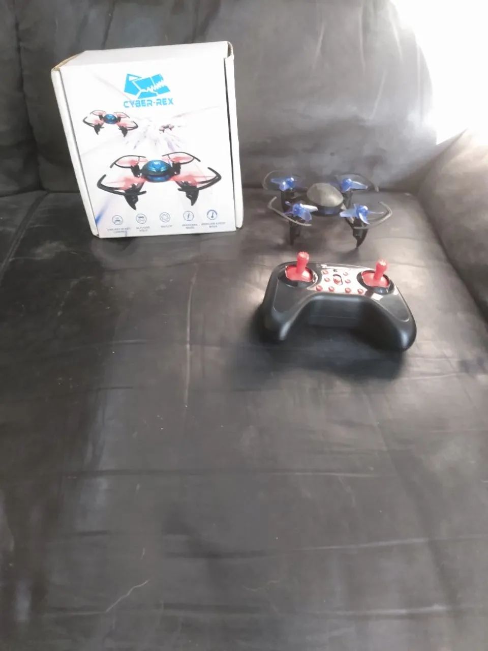 Drone na caixa Cyber Rex Aceitamos OLX PAY 