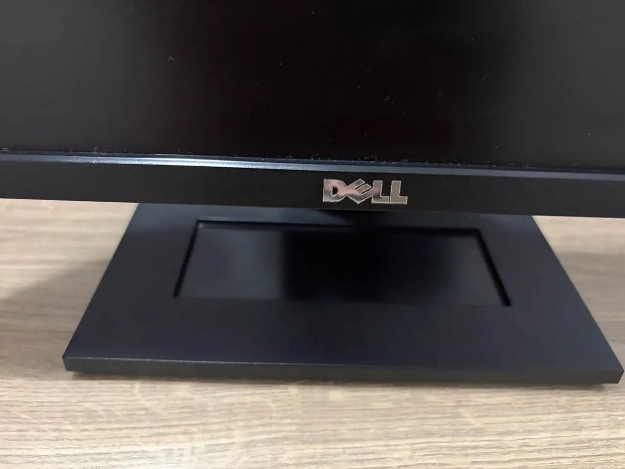 Monitor Dell 19 polegadas com adaptador HDMI para VGA e cabos - Foto 4