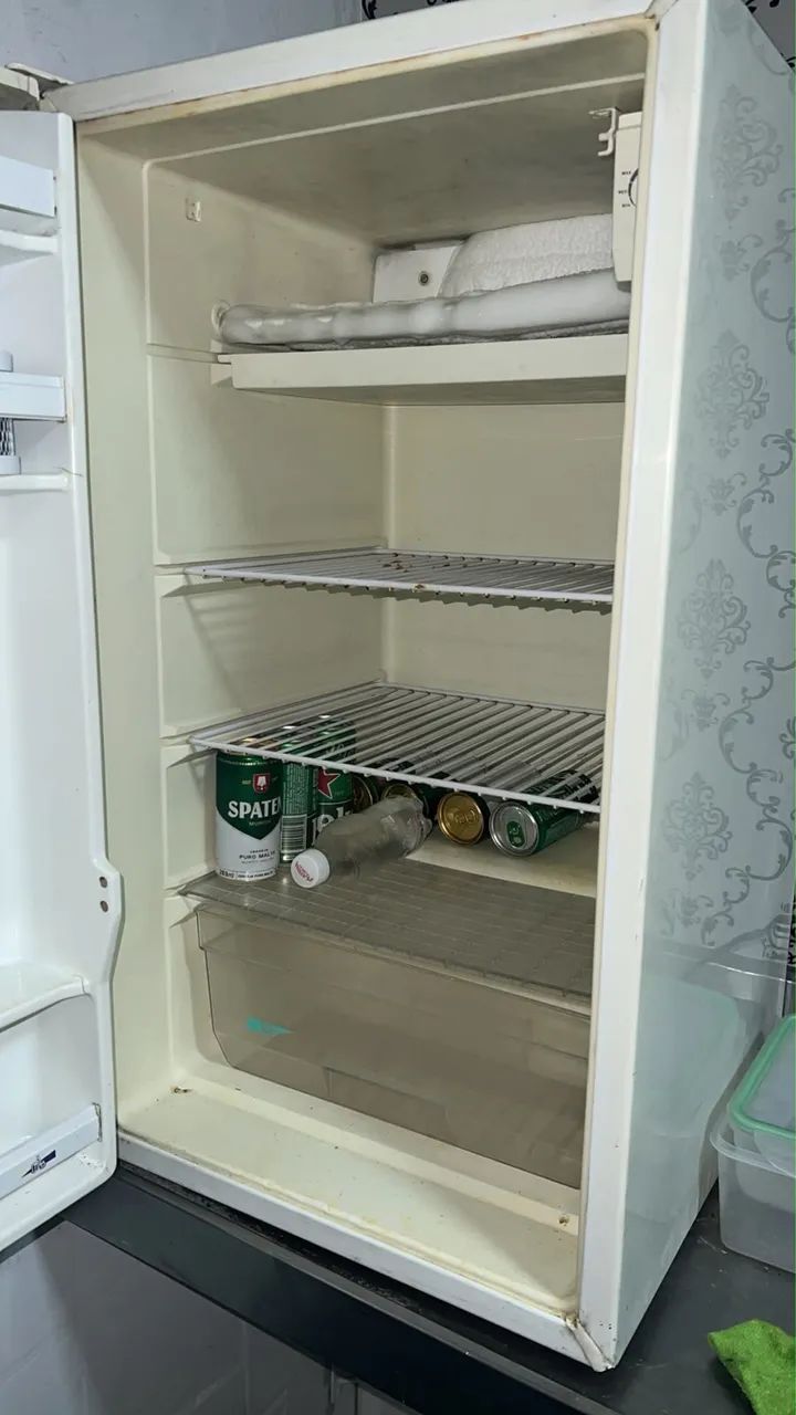 Geladeira Consul 220V em ótimo estado - Foto 2