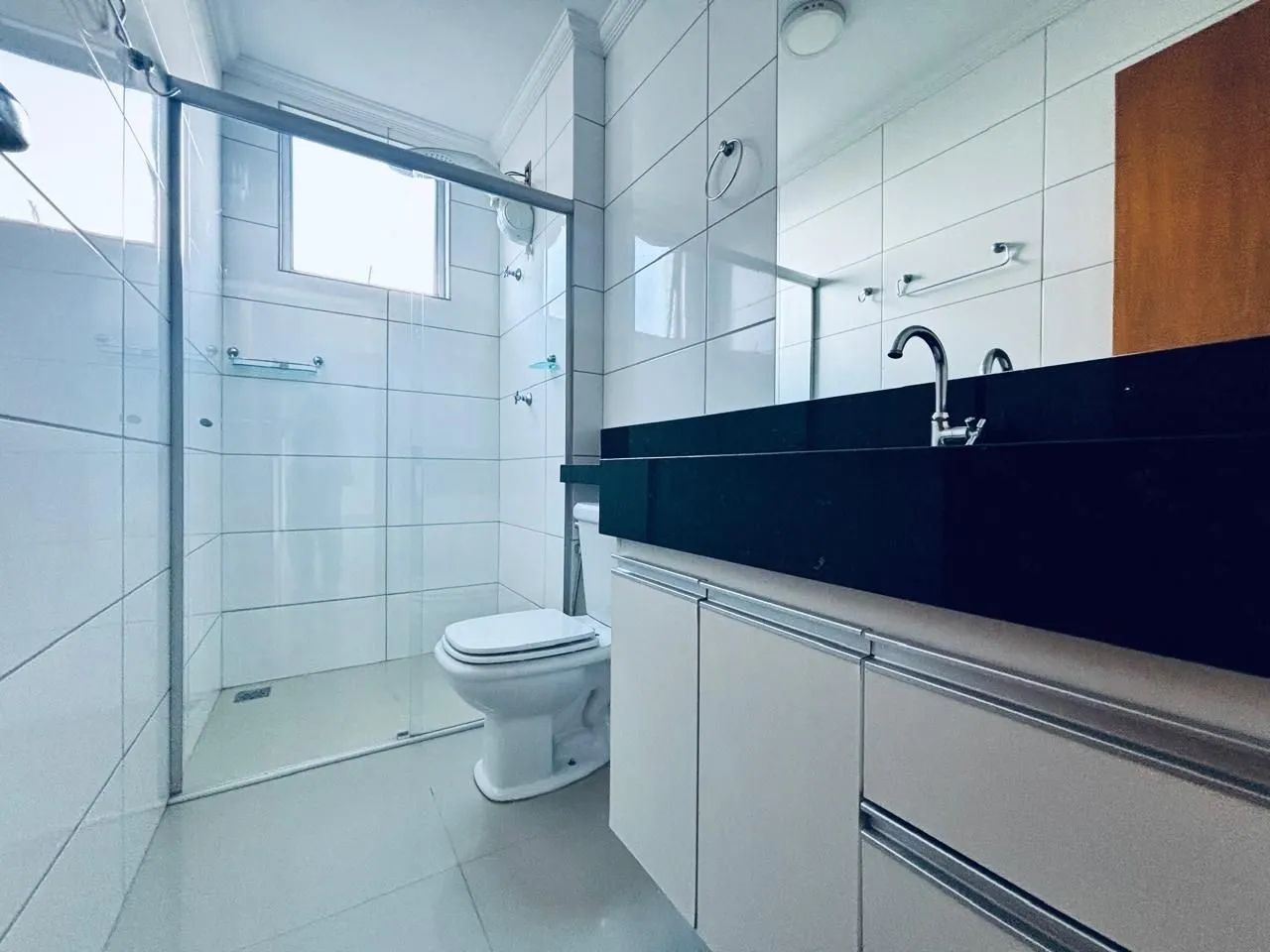 Apartamento no Tirol, completo, conforto e sofisticação  - Foto 5