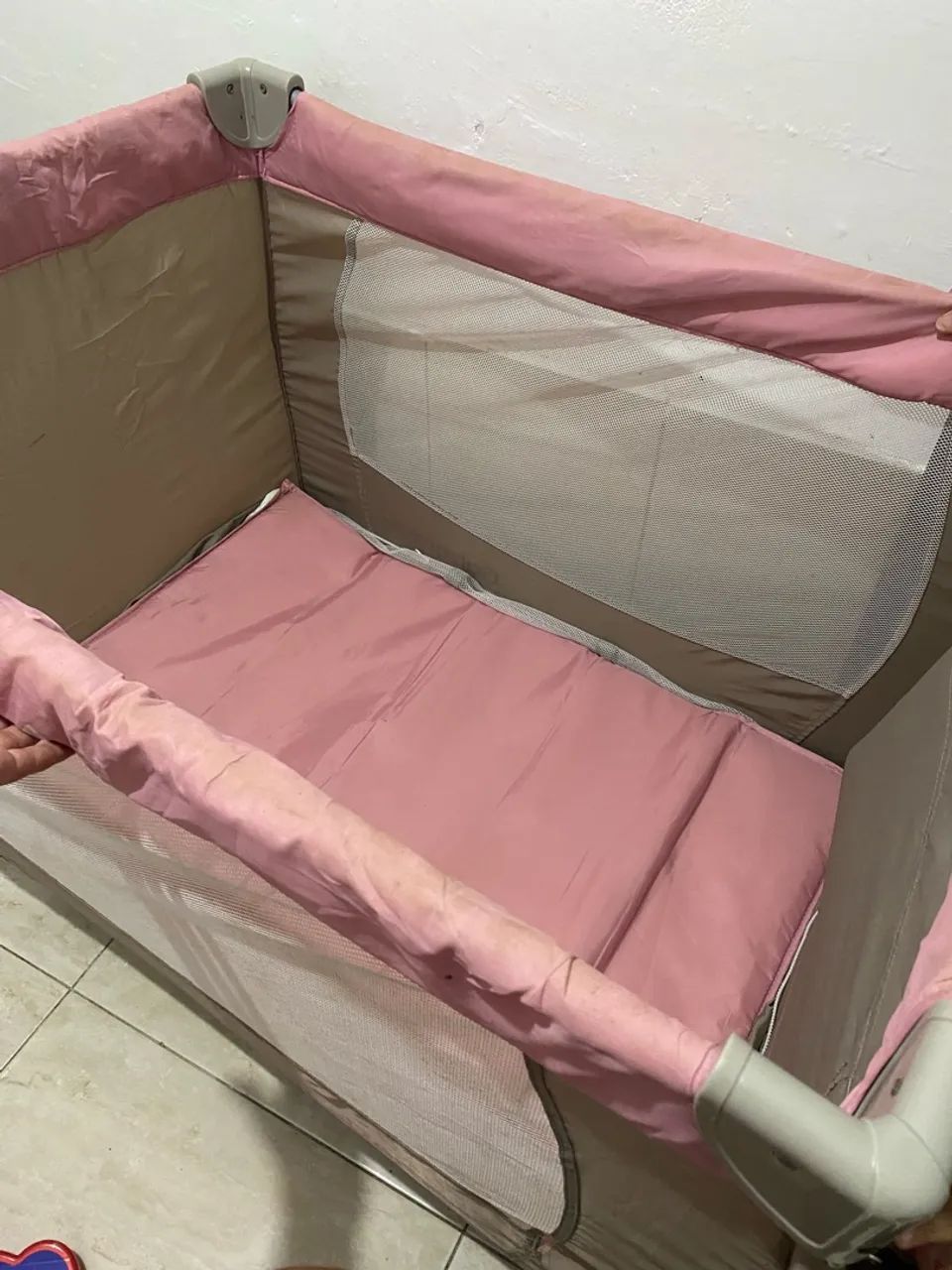 Berço portátil Galzerano e colchão 
