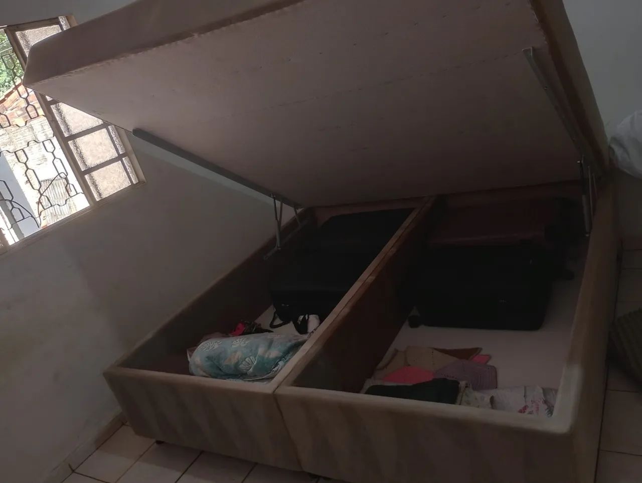 CAMA BAÚ 