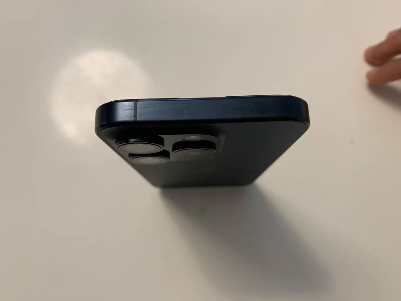 IPhone 15 Pro - Foto 3