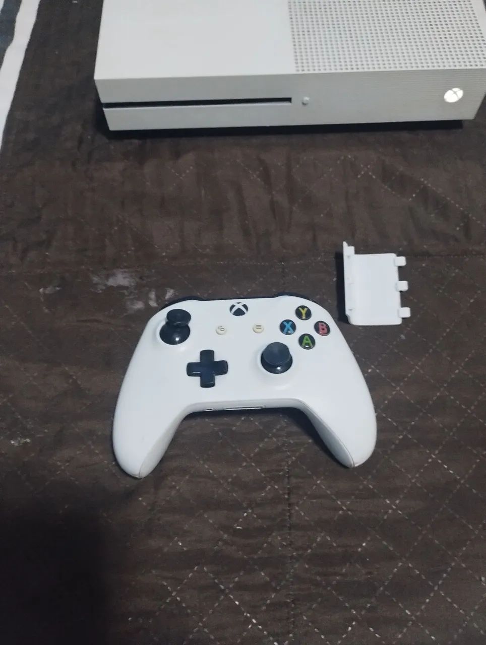 Xbox one s com defeito + controle com defeito - Foto 5