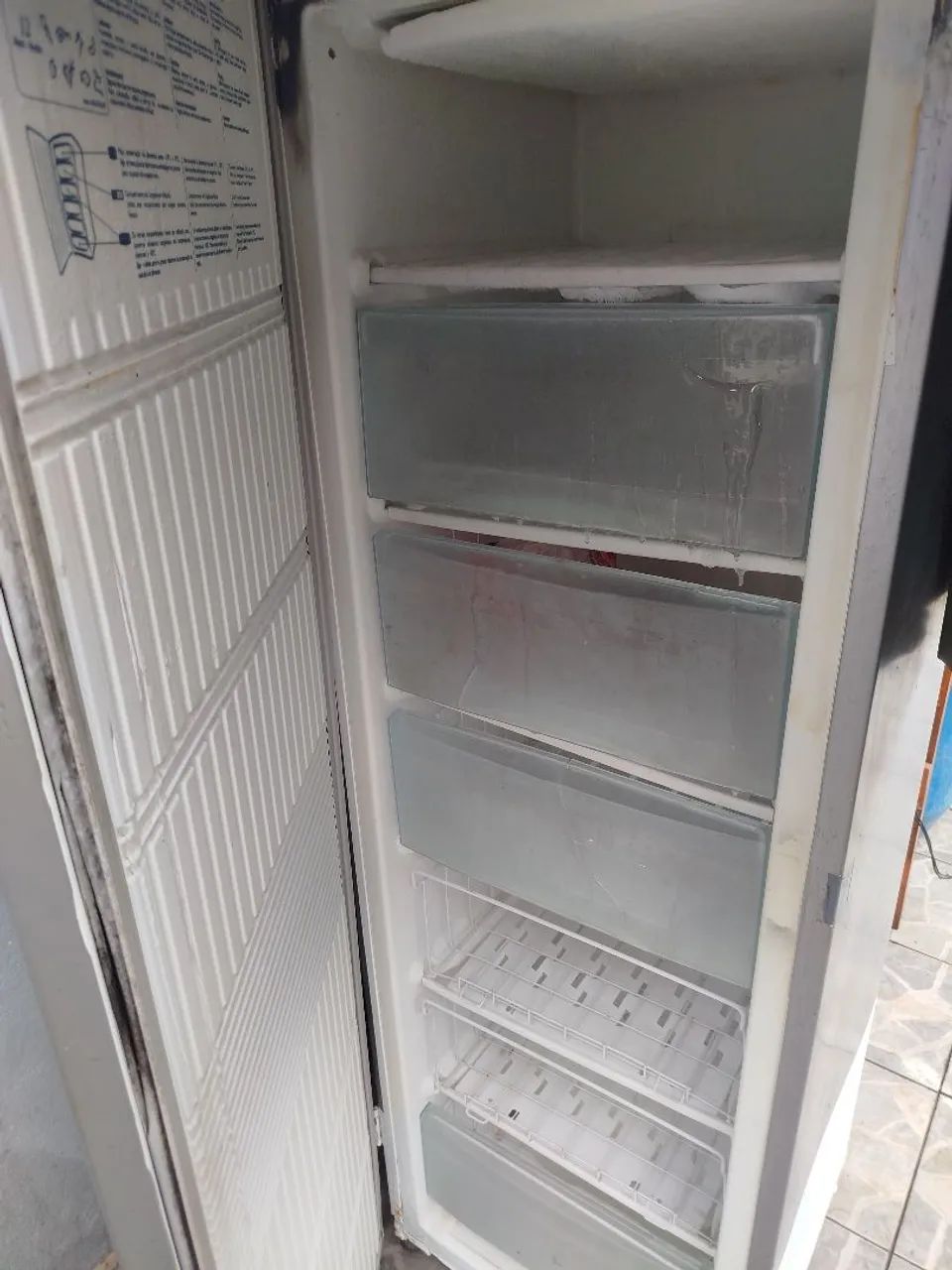 Freezer vertical Eletrolux 127. - Foto 4