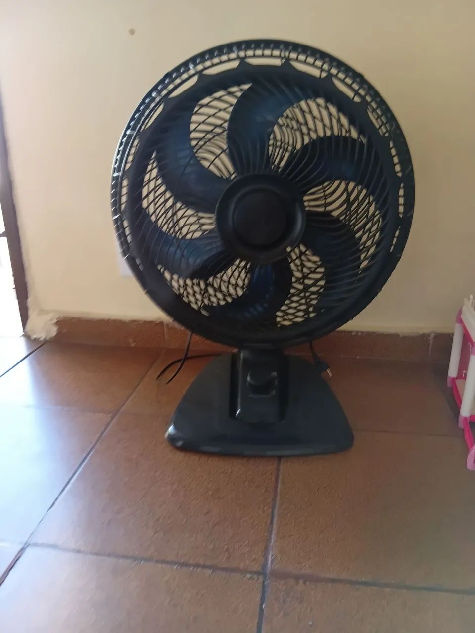 Vendo ventilador Arno.