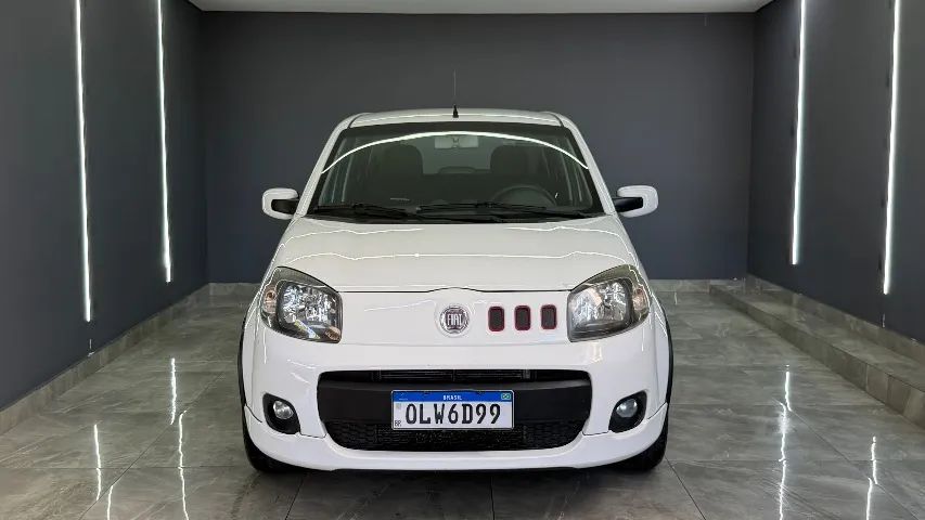 Fiat Uno Sporting 1.4 EVO Fire Flex 8V 4P 2013 - Foto 3