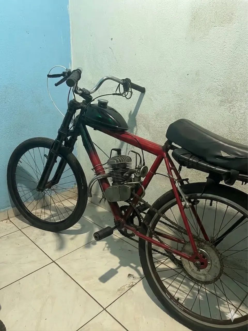 Motorizada 80 cc pra mandar embora logo 
