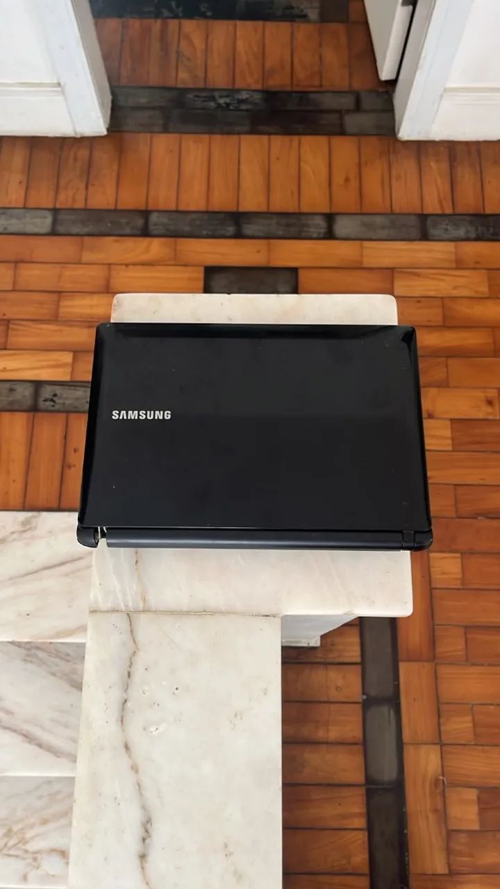 Netbook Samsung Antigo - Intel Atom / Windows 7 (Ideal para tarefas básicas ou peças) - Foto 2
