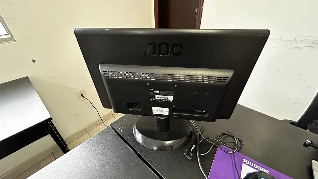Vendo monitores LG e AOC  - Foto 4