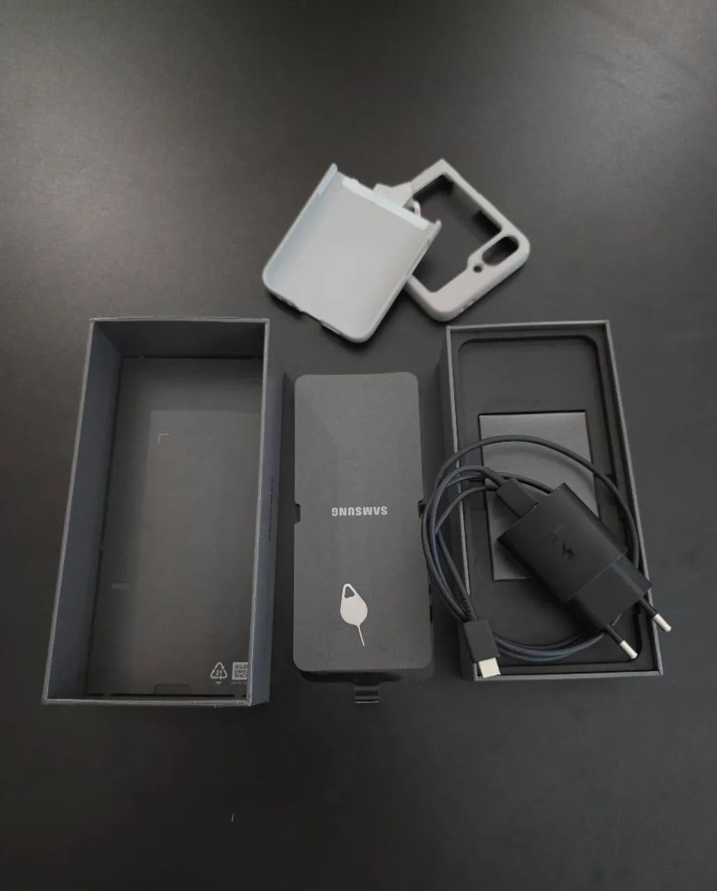 Galaxy Z Flip FE - Foto 4